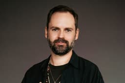 Christoph Huebler — Nhii